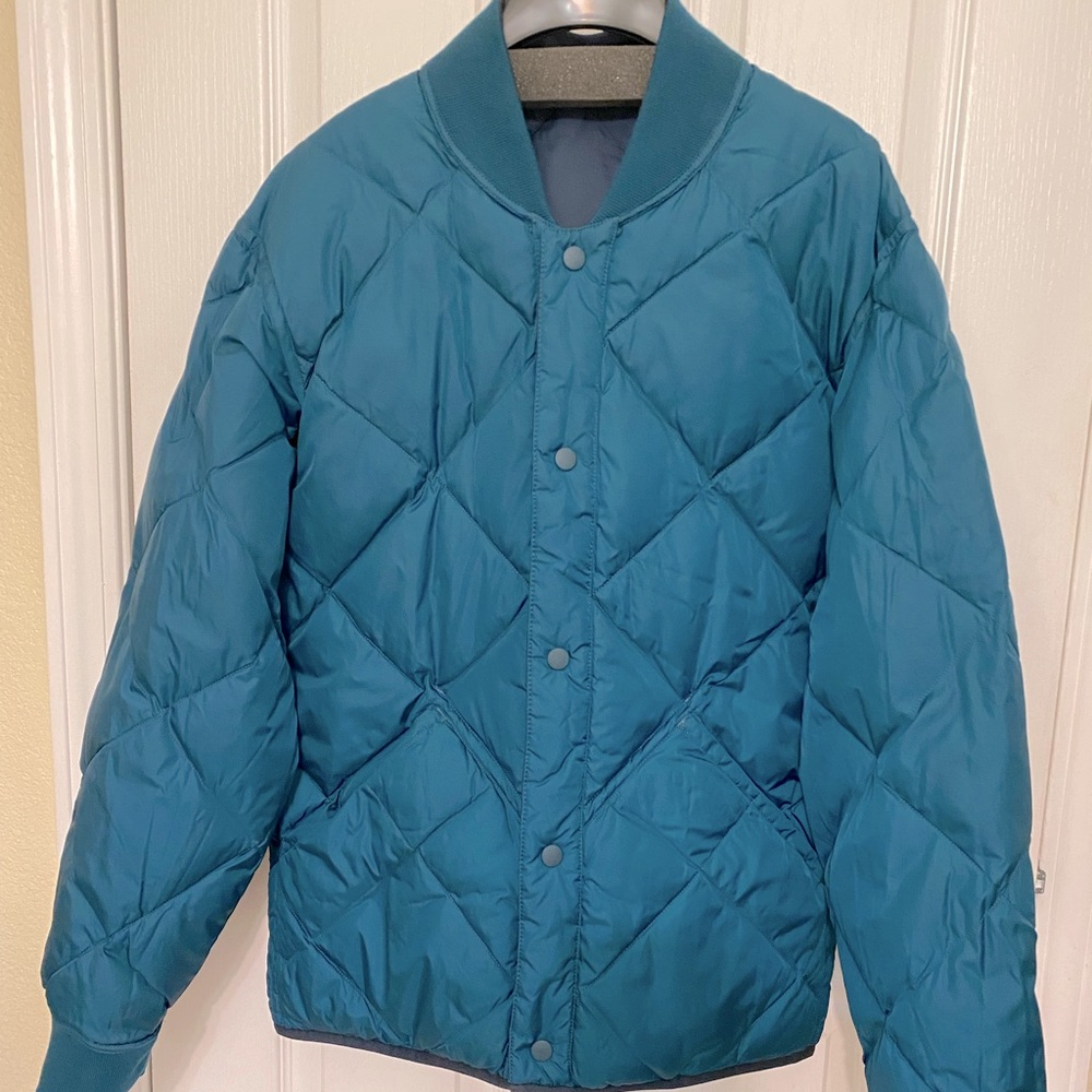 Uniqlo Reversible Oversized Quilt Jacket